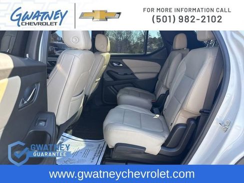 Used 2023 Chevrolet Traverse LT w/ LPO, Floor Liner Package image 33