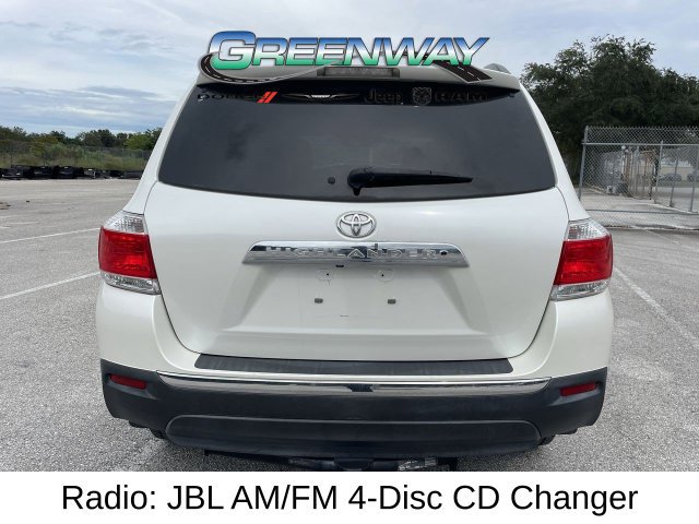 Used 2012 Toyota Highlander Limited w/ Tow Pkg FWD image 5