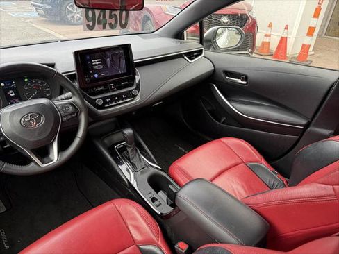 Certified 2023 Toyota Corolla SE w/ SE Package FWD image 14