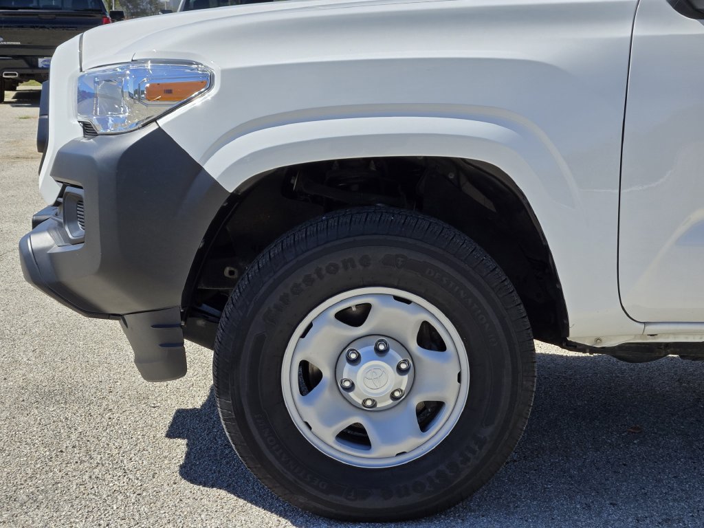 Used 2022 Toyota Tacoma SR RWD image 8