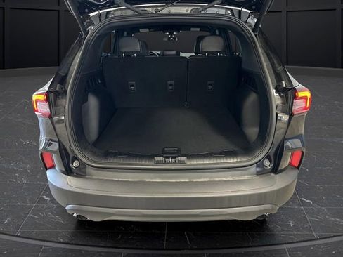 Certified 2025 Ford Escape ST-Line Elite image 14