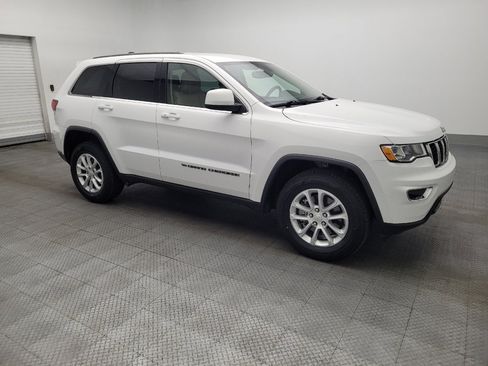 Used 2022 Jeep Grand Cherokee Laredo E w/ Security & Convenience Group image 11