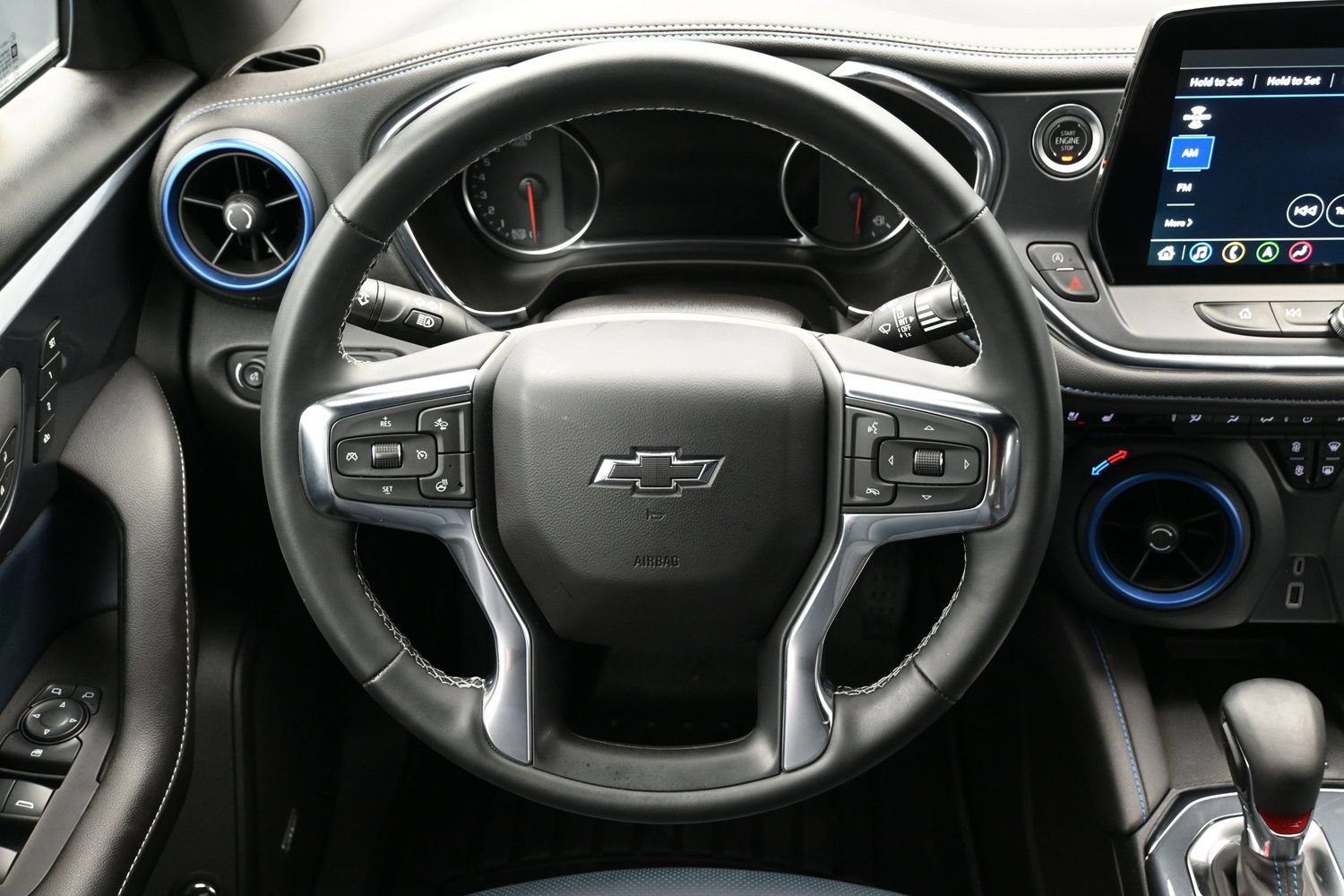 Used 2024 Chevrolet Blazer RS w/ Driver Confidence II Package FWD image 15