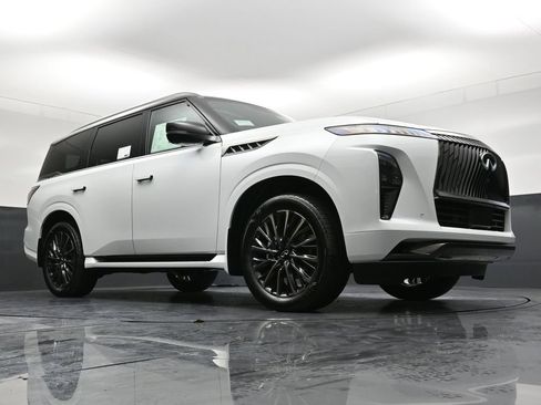 New 2026 INFINITI QX80 Autograph AWD/4WD image 32