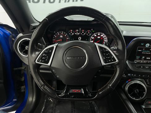 Used 2018 Chevrolet Camaro SS RWD image 20