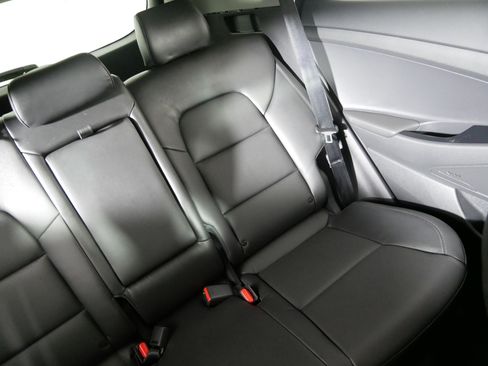 Used 2021 Hyundai Tucson Limited image 14