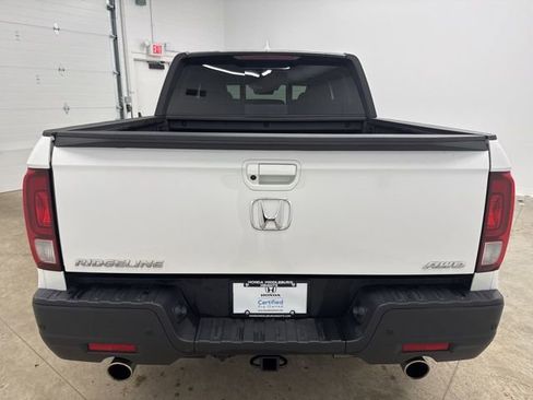 Certified 2023 Honda Ridgeline Black Edition image 6