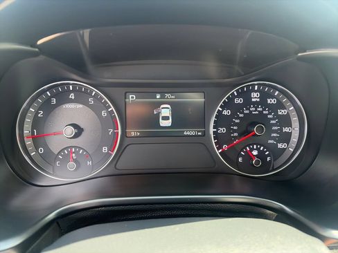 Used 2024 Kia Forte LXS FWD image 16