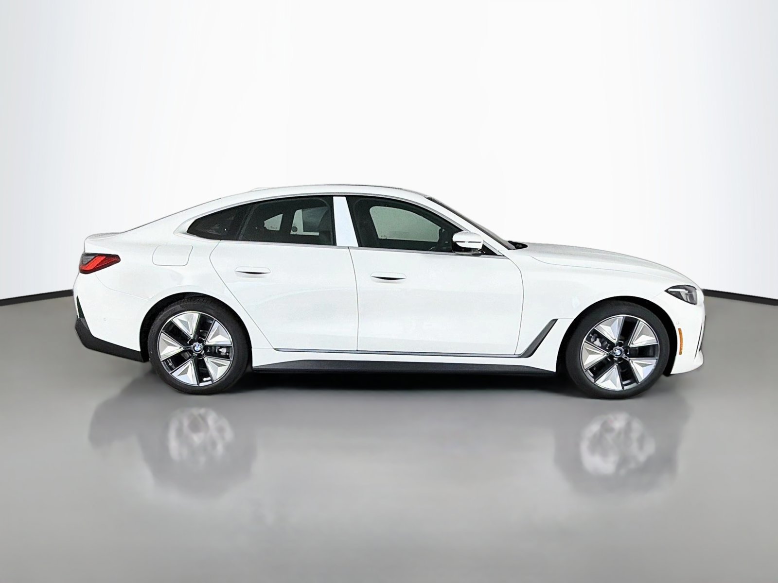 New 2026 BMW i4 xDrive40i w/ Premium Package AWD/4WD image 8