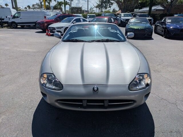 Used 1998 Jaguar XK8 Convertible RWD image 2