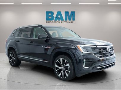 Used 2024 Volkswagen Atlas SEL Premium R-Line
