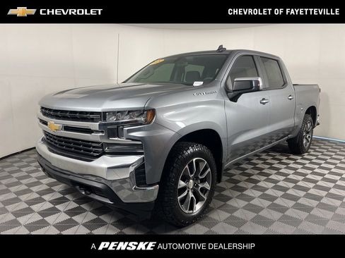 Used 2020 Chevrolet Silverado 1500 LT image 1