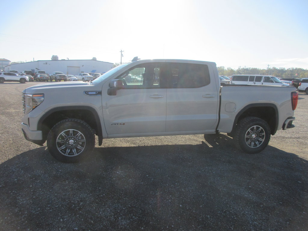 New 2026 GMC Sierra 1500 AT4 w/ AT4 Premium Package AWD/4WD image 9