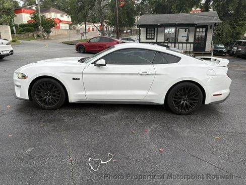 Used 2019 Ford Mustang GT Premium w/ GT Performance Package RWD image 5