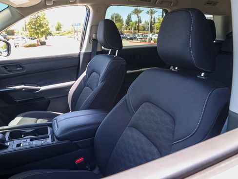 Used 2024 Nissan Pathfinder S w/ Cargo Package FWD image 15
