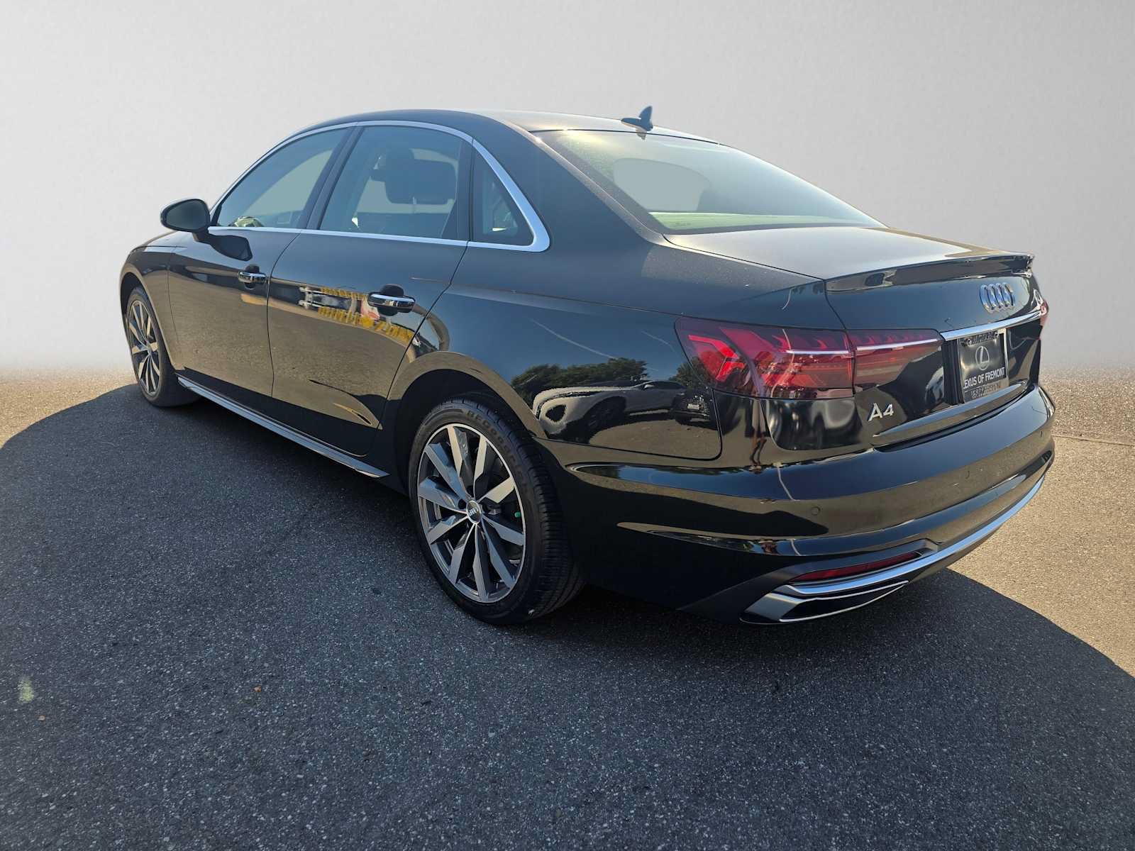 Used 2020 Audi A4 2.0T Premium Plus FWD image 5