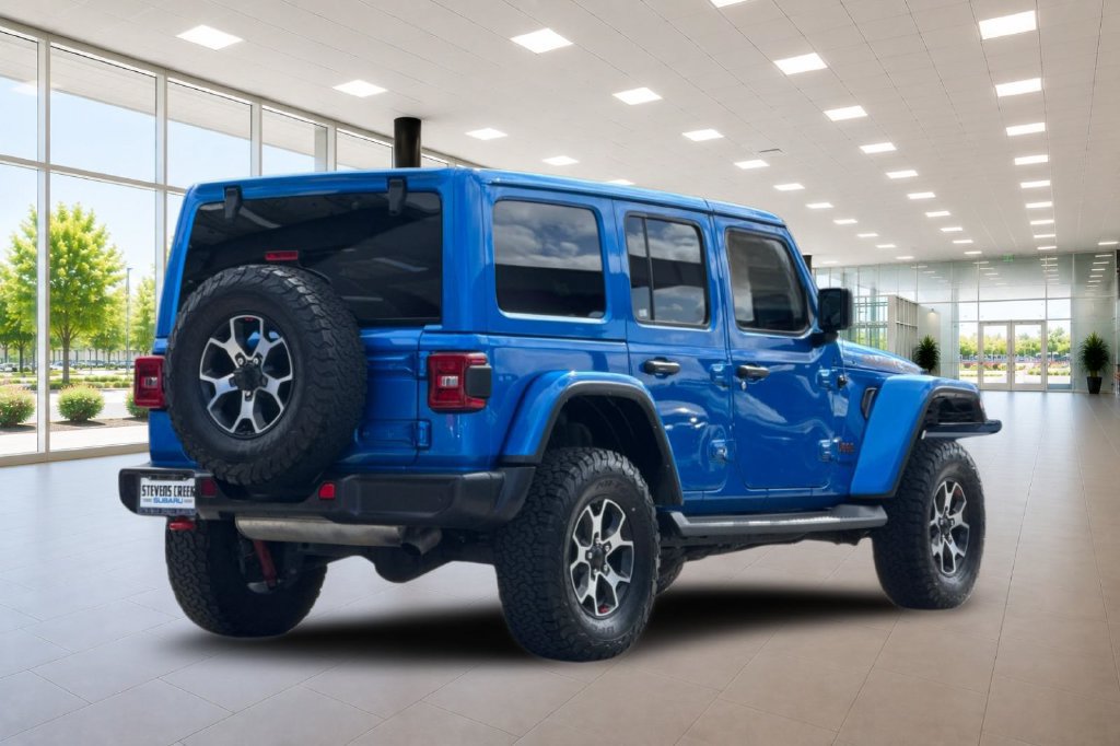 Used 2022 Jeep Wrangler Unlimited Rubicon w/ LED Lighting Group AWD/4WD image 4