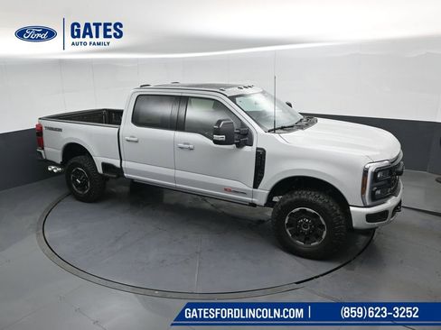 Used 2026 Ford F250 Lariat w/ Tremor Off-Road Package AWD/4WD image 48