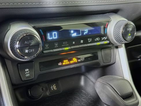 Certified 2025 Toyota RAV4 XLE image 18
