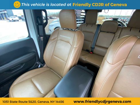 Used 2023 Jeep Wrangler Unlimited Rubicon w/ Steel Bumper Group image 10