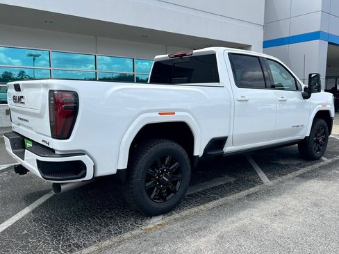 New 2026 GMC Sierra 2500 AT4 w/ AT4 Premium Plus Package AWD/4WD image 29