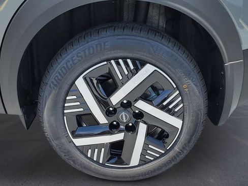 New 2026 Nissan Kicks SV FWD image 9