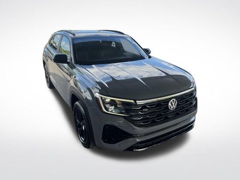 Used 2025 Volkswagen Atlas Cross Sport SEL R-Line AWD/4WD image 40