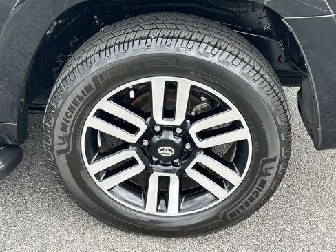 Used 2018 Toyota 4Runner Limited RWD image 16