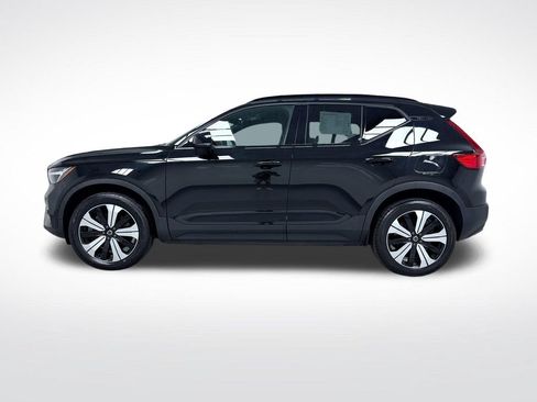 Used 2023 Volvo XC40 Recharge Plus AWD/4WD image 11