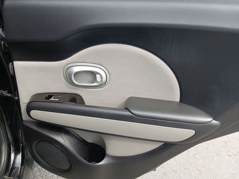 Used 2018 Kia Soul FWD image 20