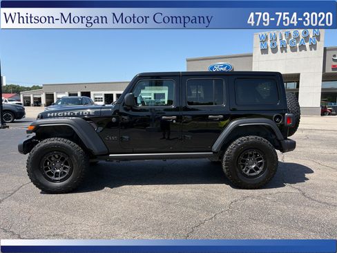 Used 2023 Jeep Wrangler Unlimited Sport AWD/4WD image 2
