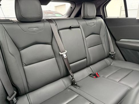 Used 2023 Cadillac XT4 Premium Luxury image 11