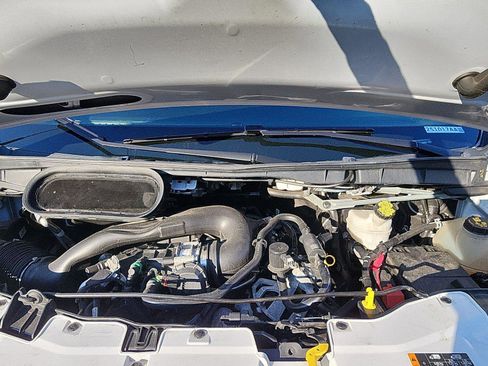 Used 2022 Ford Transit 350 XLT image 11