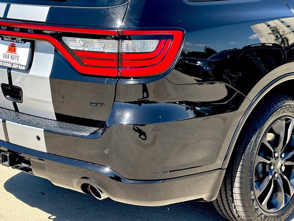 Used 2023 Dodge Durango GT RWD image 4