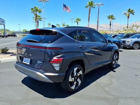 Used 2024 Hyundai Kona Limited AWD/4WD image 11