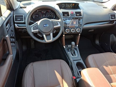 Used 2018 Subaru Forester 2.5i Touring w/ Popular Package #3B image 11