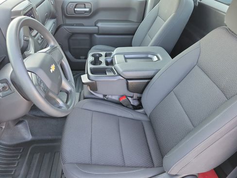 Used 2025 Chevrolet Silverado 1500 W/T RWD image 9