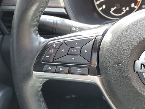 Used 2019 Nissan Altima 2.5 SL FWD image 15