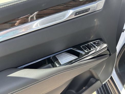 New 2026 Cadillac Escalade Platinum Sport AWD/4WD image 23