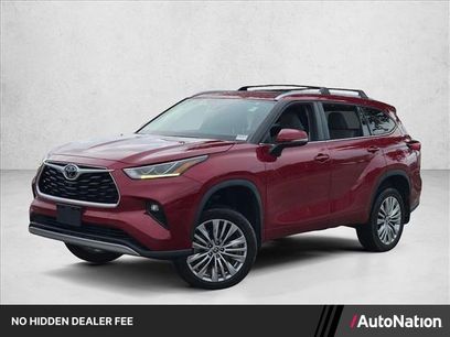 Used 2022 Toyota Highlander Platinum