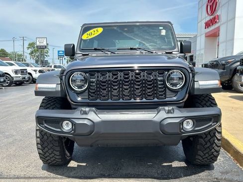 Used 2025 Jeep Wrangler Unlimited Sport S 4xe AWD/4WD image 2