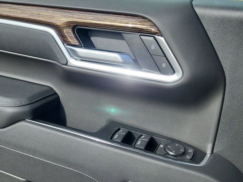New 2026 GMC Sierra 1500 Elevation image 12