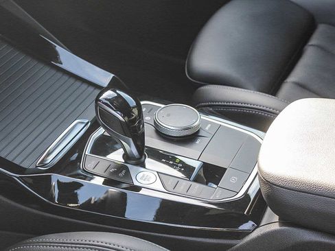 Certified 2024 BMW X3 sDrive30i w/ Convenience Package image 19