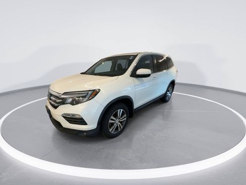 Used 2017 Honda Pilot EX-L image 2