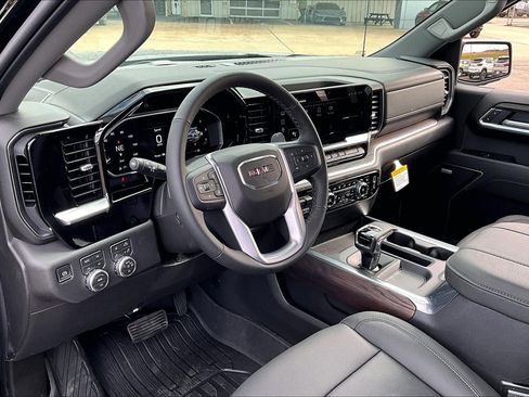 New 2026 GMC Sierra 1500 SLT w/ SLT Premium Plus Package AWD/4WD image 6