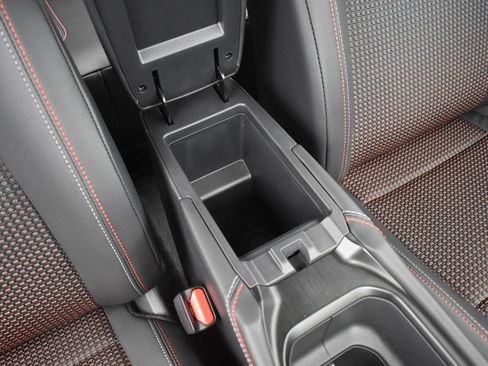 New 2026 Nissan Kicks SR FWD image 24