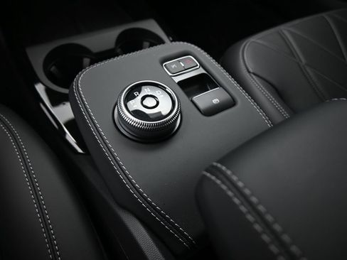 New 2024 Ford Mustang Mach-E Select w/ Comfort Package Lite image 9