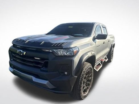 Used 2026 Chevrolet Colorado Trail Boss AWD/4WD image 1