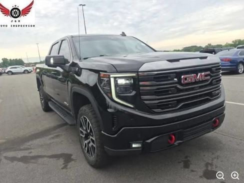 Used 2023 GMC Sierra 1500 AT4 w/ AT4 Premium Package AWD/4WD image 1
