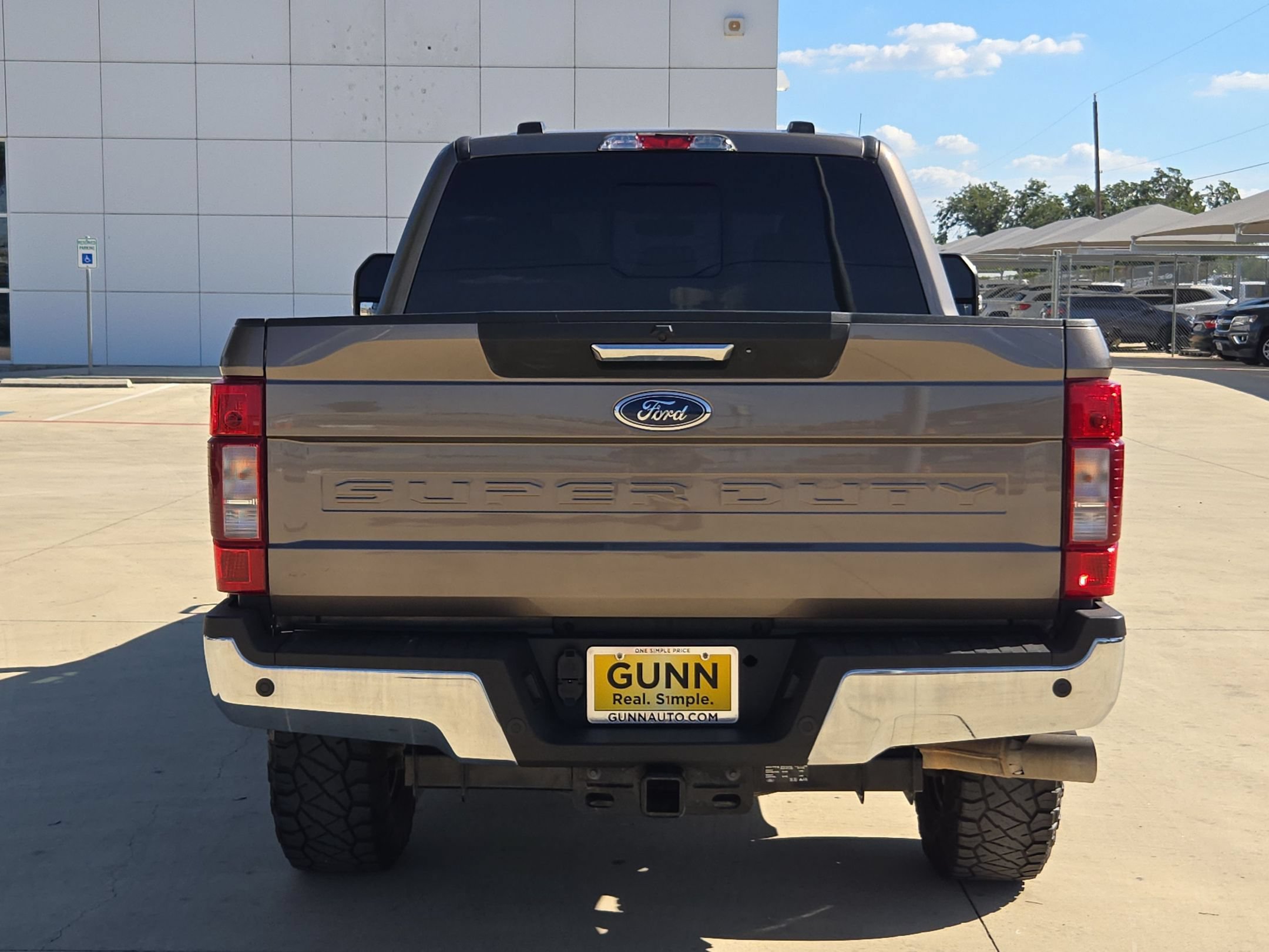 Used 2021 Ford F250 Lariat AWD/4WD image 4